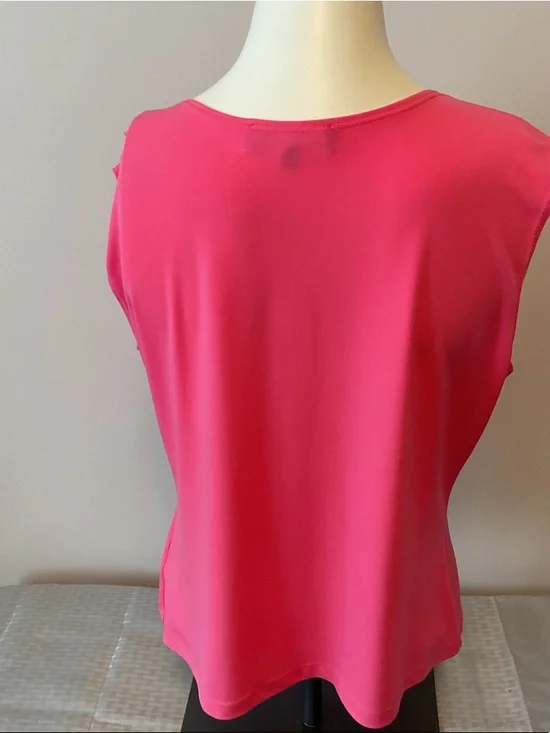 Sleeveless Ruffle Top - Picture 4 of 7